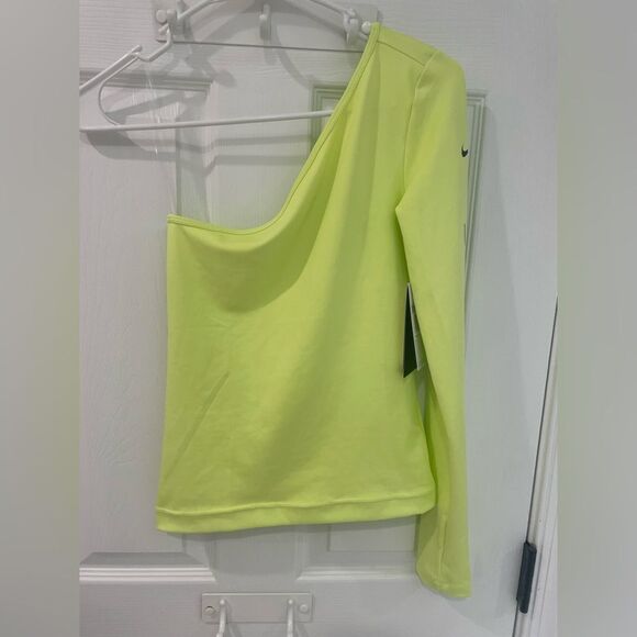 Nike Sportswear Asymmetrical One Shoulder Top Light Lemon Twist Women’s Size XS - Picture 4 of 9